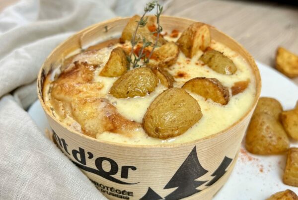 Mont D’or au AirFryer et ses pommes de terre grenailles